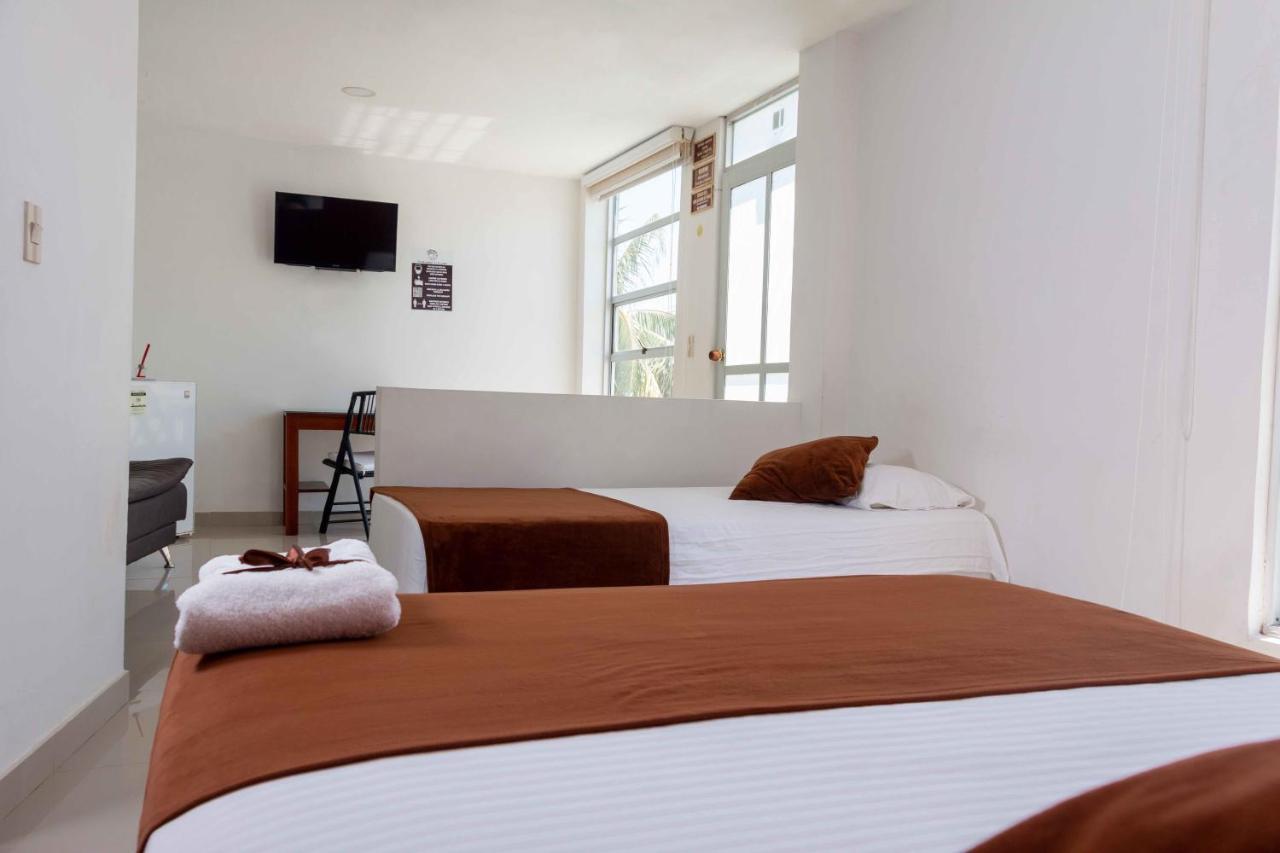 Zuruma Hotel Летисия Екстериор снимка