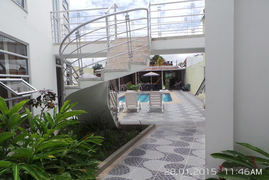 Zuruma Hotel Летисия Екстериор снимка
